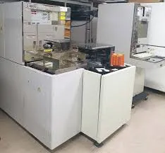 Hitachi S-8820 CD-SEM
