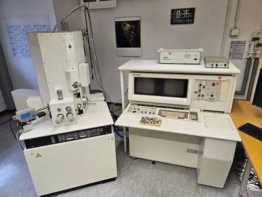 Hitachi S-4500 SEM with EDX Detector Bruker X-Flash 5030